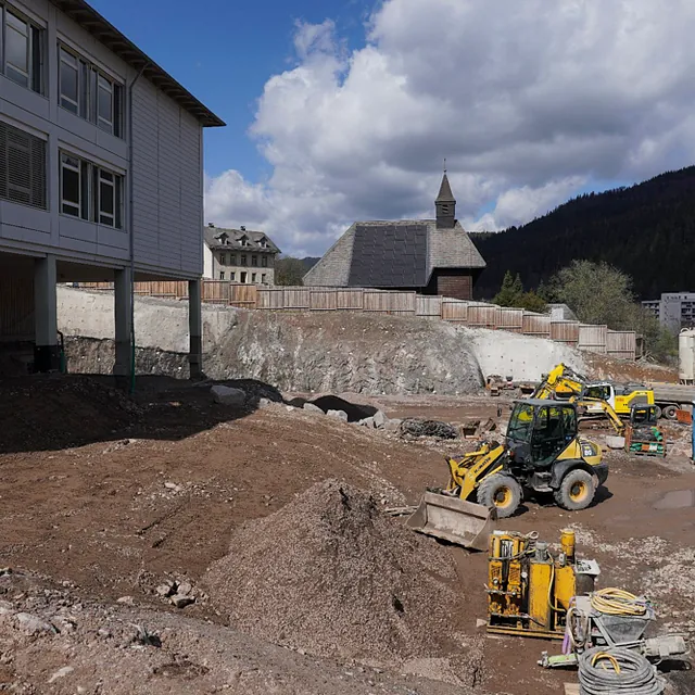 Spatenstich für den Neubau der Spor- und Mehrzweckhalle an der Fürstabt-Gerbert-Schule