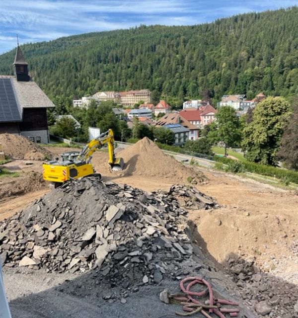 Spatenstich für den Neubau der Spor- und Mehrzweckhalle an der Fürstabt-Gerbert-Schule