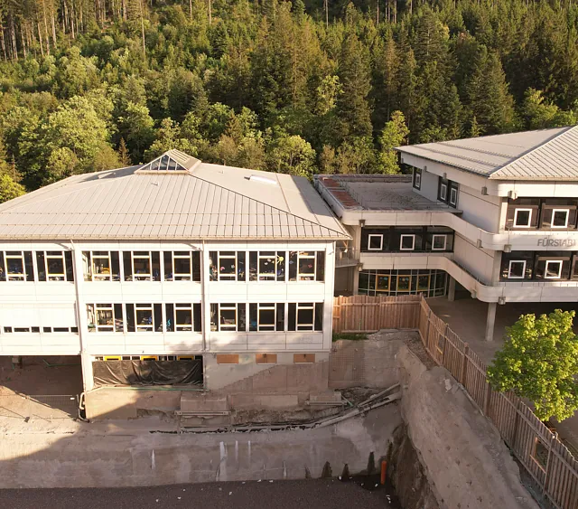 Spatenstich für den Neubau der Spor- und Mehrzweckhalle an der Fürstabt-Gerbert-Schule